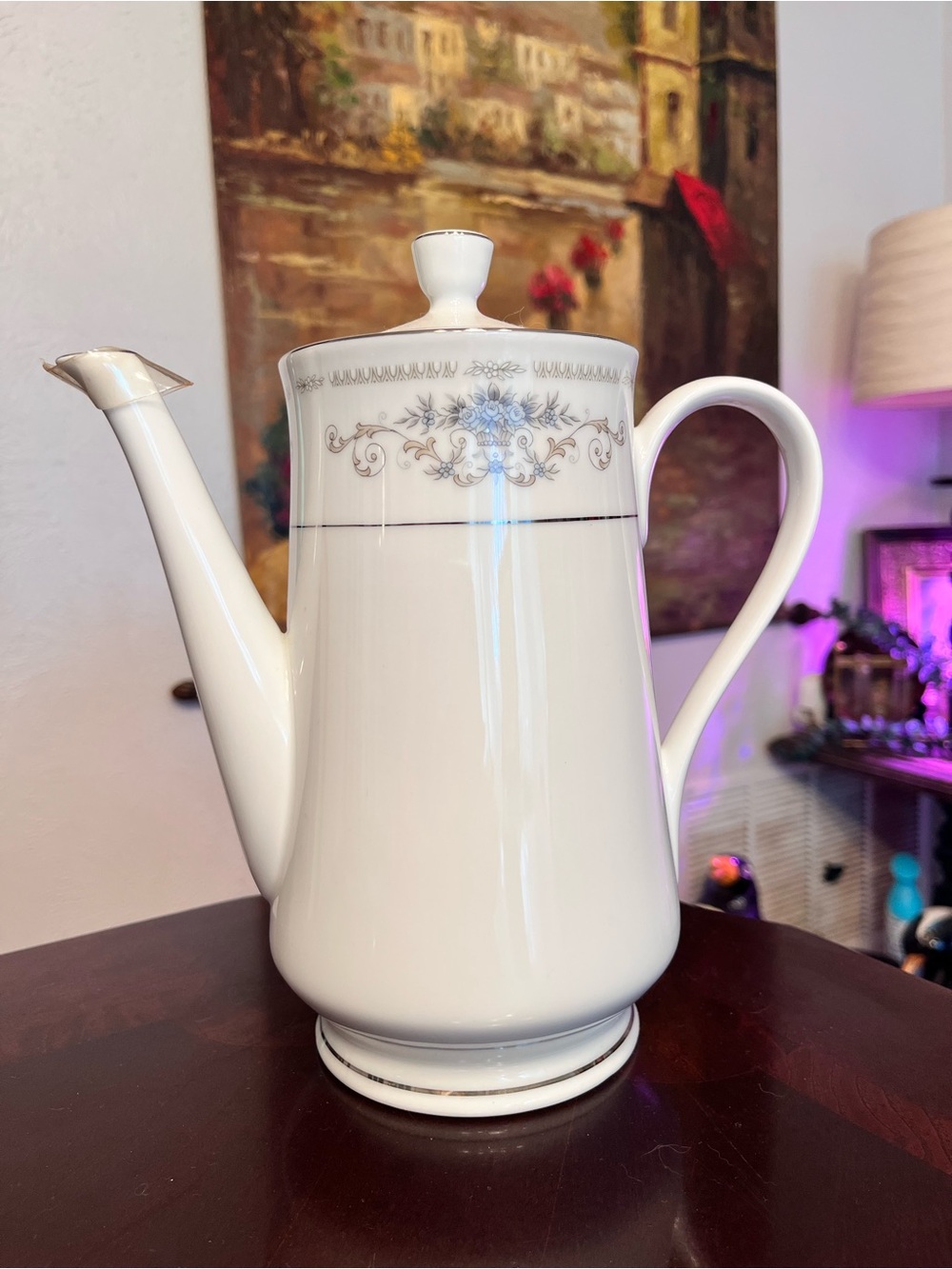 Vintage "Diane" pattern coffee pot produced by Wade Fine China of Japan